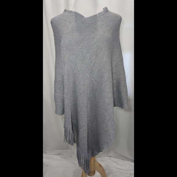 Eyeful Other - New Gray Sparkling Fringed Knit Poncho